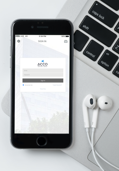 ACCO iPhone App Laptop Keyboard Headphones