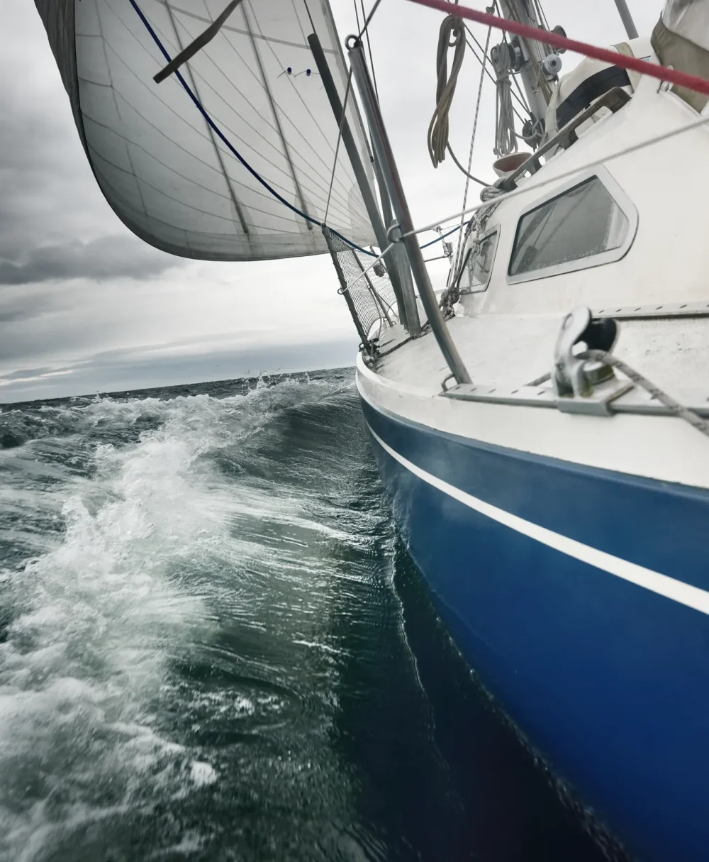acco 2025 boat passing through ocean waves
